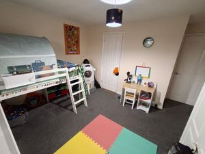 Photo 9- click for photo gallery